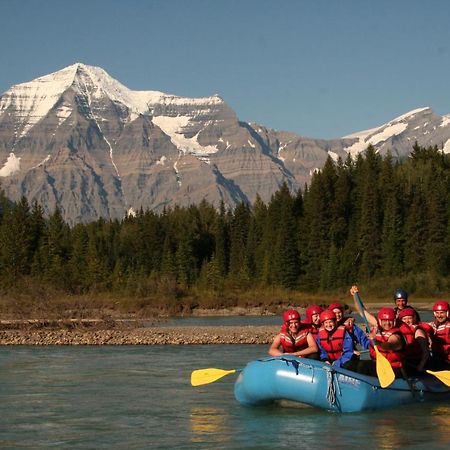 Mount Robson Lodge Eksteriør billede